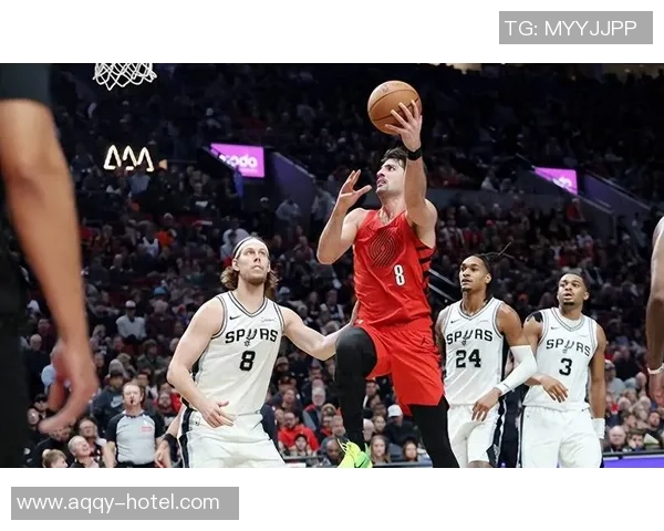 马刺与开拓者季后赛首战精彩回顾与赛况分析