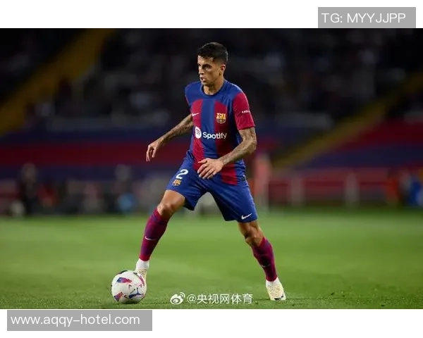 世体：巴萨仍考虑签格里马尔多；坎塞洛、穆尼奥斯也乐意加盟